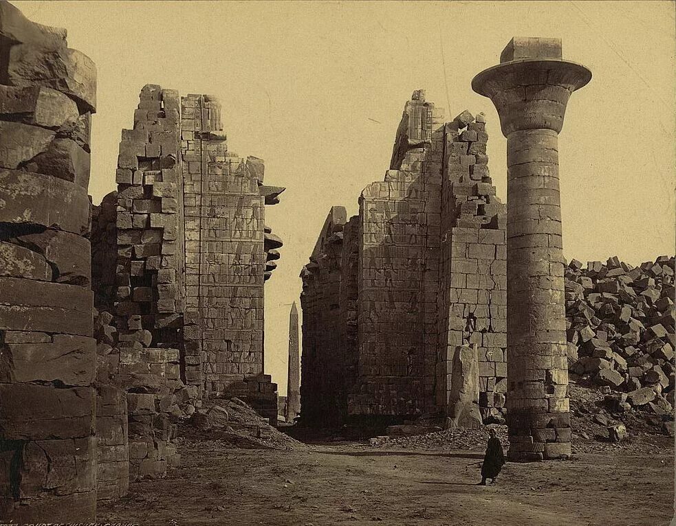 Древние фотографии. Egypt 19 Century храм античный. Карнак руины. Карнакский храм в начале 19 века. Древние руины Египта.
