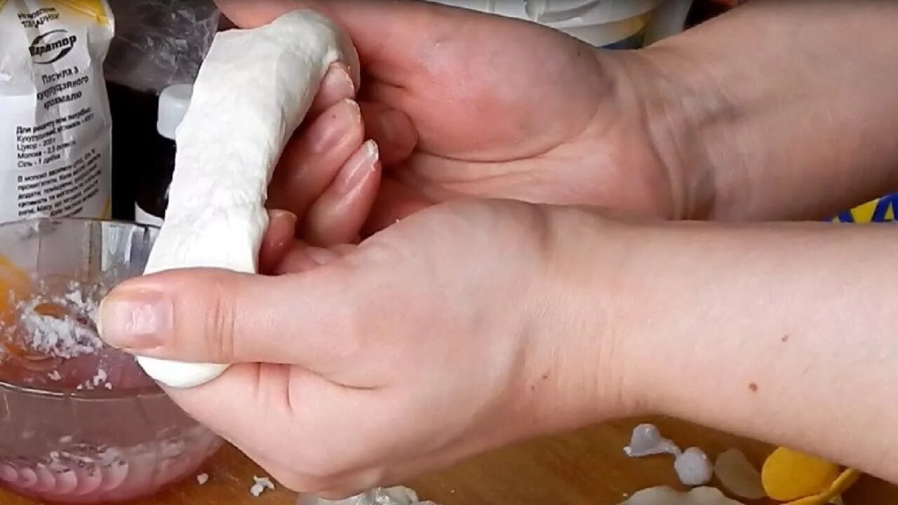 Глина своими руками рецепт. Глина своими руками. полимерный клей и крахмал.