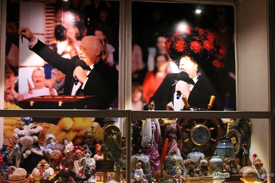 Музей подарков поле чудес. Музей якубовича поле чудес. Музей поле чудес в останкино. Музей якубовича. Музей поля чудес на вднх.