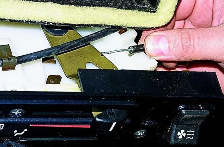 Замена лампочек панели отопителя - Honda Logo, 1,3 л, 1998 года своими руками DR