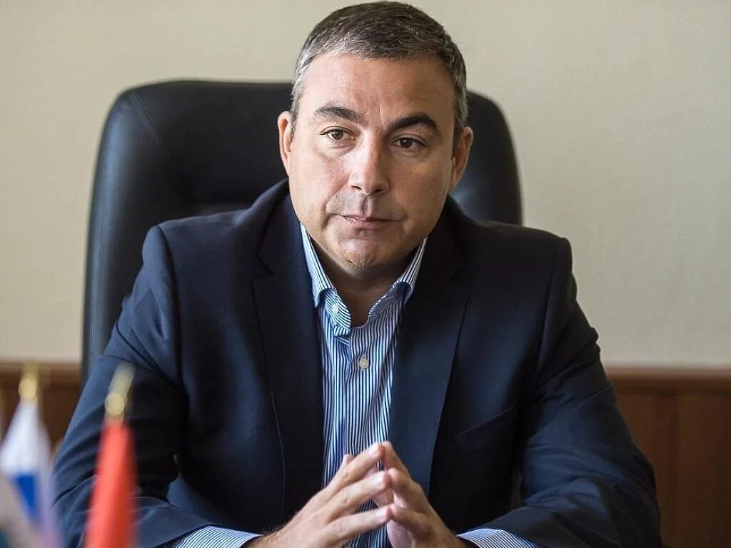 Бывший глава области свердловской области. Качканар металлист ген директор. Елистратов челябинск администрация. Наталья петровна котова. Глава города челябинска котова.