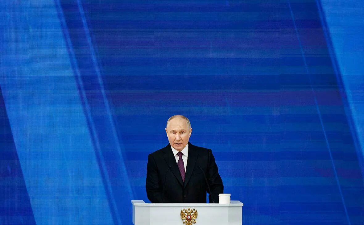 Бросай пить, вставай на лыжи": Владимир Путин объявил о запуске национального пр