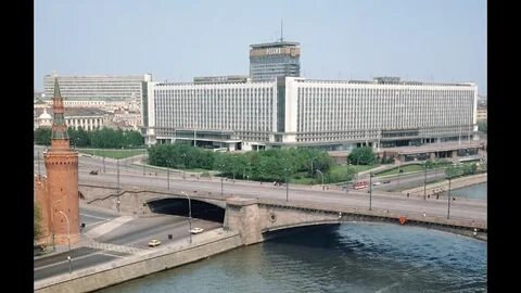Москва восемь