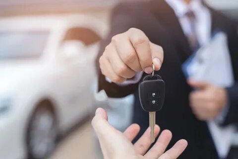 To key a car