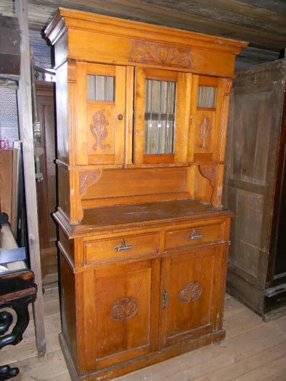 Буфет меркурий (мд 615). Буфет фиерта 23 угловой. Старинный буфет резной с птицами на дверях. Буфет рыбинск. Буфет рыбинск.