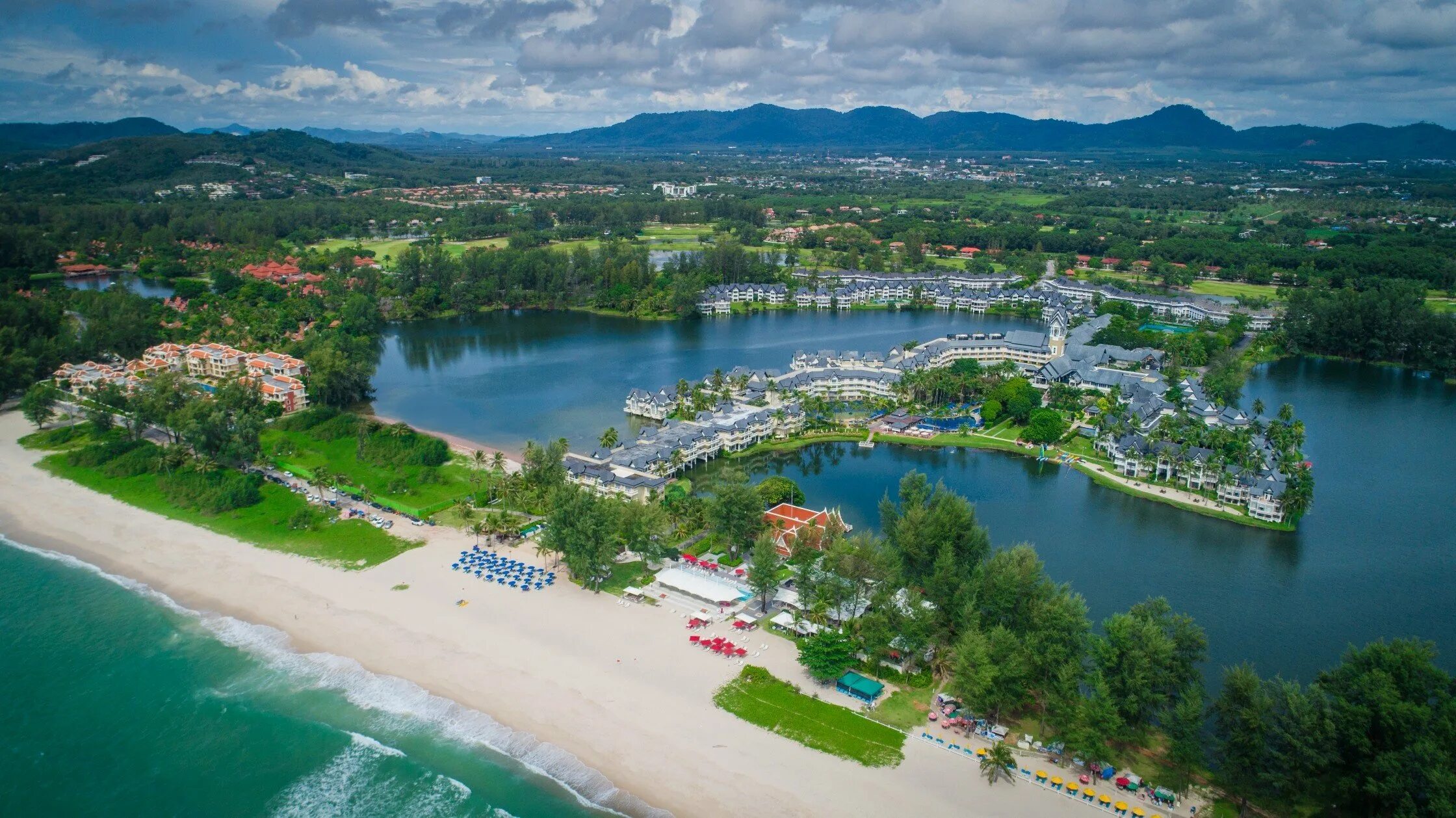 Аутригер лагуна пхукет. Аутригер пхукет. Лагуна пхукет банг тао. Аутригер лагуна пхукет бич. Daily dose phuket.