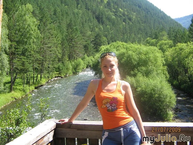 Девушки алтайского края. Друг вокруг г алейск. Женщины алтайского края. Телефоны девушек в алтайском крае. Телефоны девушек в алтайском крае.