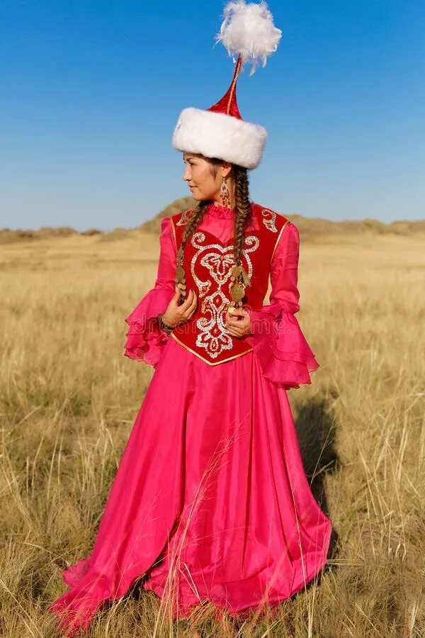 Казахские костюмы современные (фотографии) - atlasdress.ru