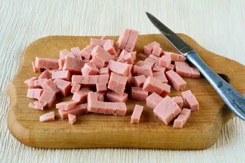 Тушеная колбаса