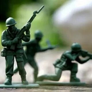 Включи солдатики