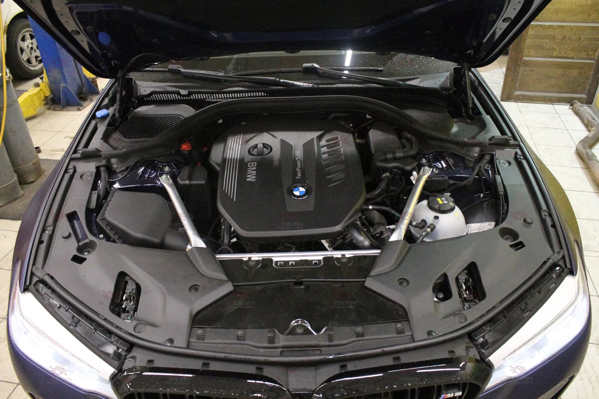 Bmw g30 двигатель. G30 520d мотор. 0 дизель. 4. Bmw g30 моторы.