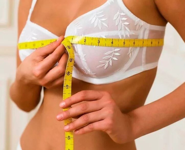 Как измерить обхват груди талии и бедер. Как измерить женскую. Как измерить женскую. Замеры женской одежды таблица. Как измерить женскую.