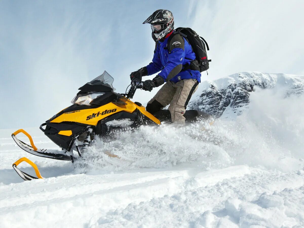 Bombardier ski doo