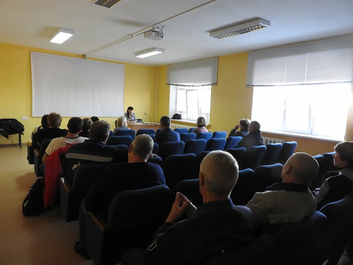 Пфр в югорске. Ханты-мансийск пенсионный фонд сотрудники. Пфр в югорске. Учителя 1 школы в югорске. Уовоф югорск.