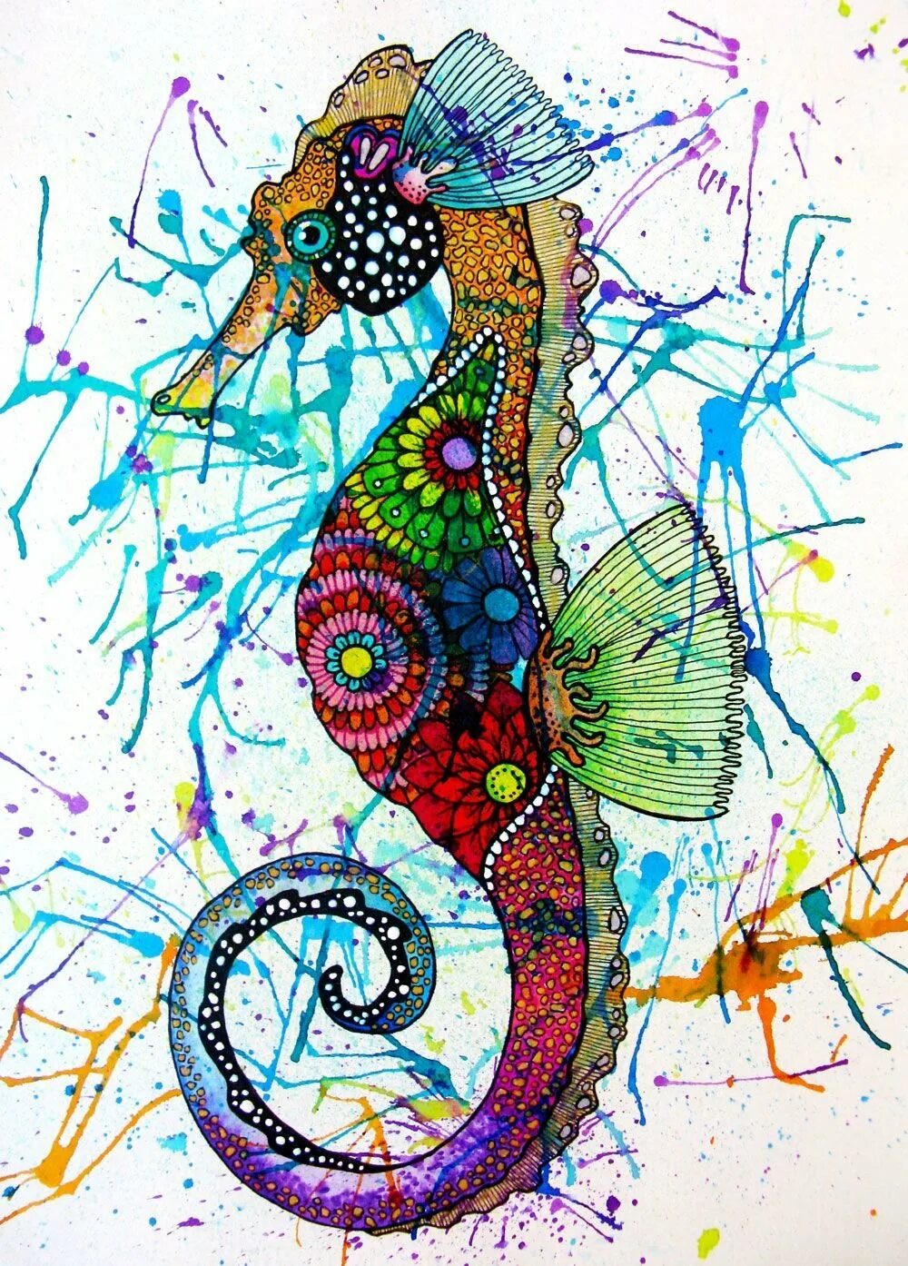 Декоративный рисунок. Морской конек Зентангл. Цветная Графика. Стилизованные животные в цвете. Животные в декоративном стиле.
