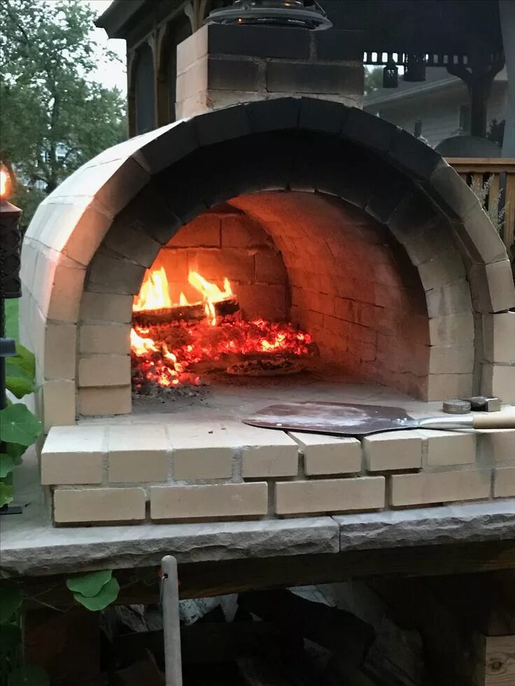 Печь для пиццы своими руками на даче BrickWood Ovens Tildsley Family Wood Fired Brick Pizza Oven Pizza oven, Brick