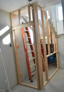 Шкафы в каркасном доме