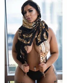 Sexy arabian women ♥ Лягушка-путешественница - Women*s Plane. 