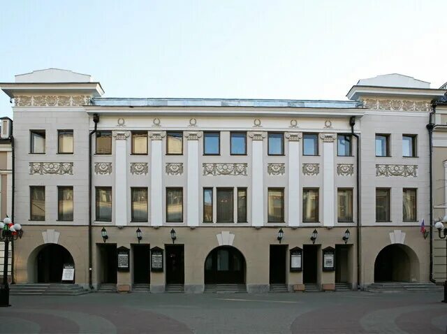 Казань баумана театр качалова. Казанский драматический театр им в. Театр имени баумана. Театр имени качалова казань амфитеатр. В.