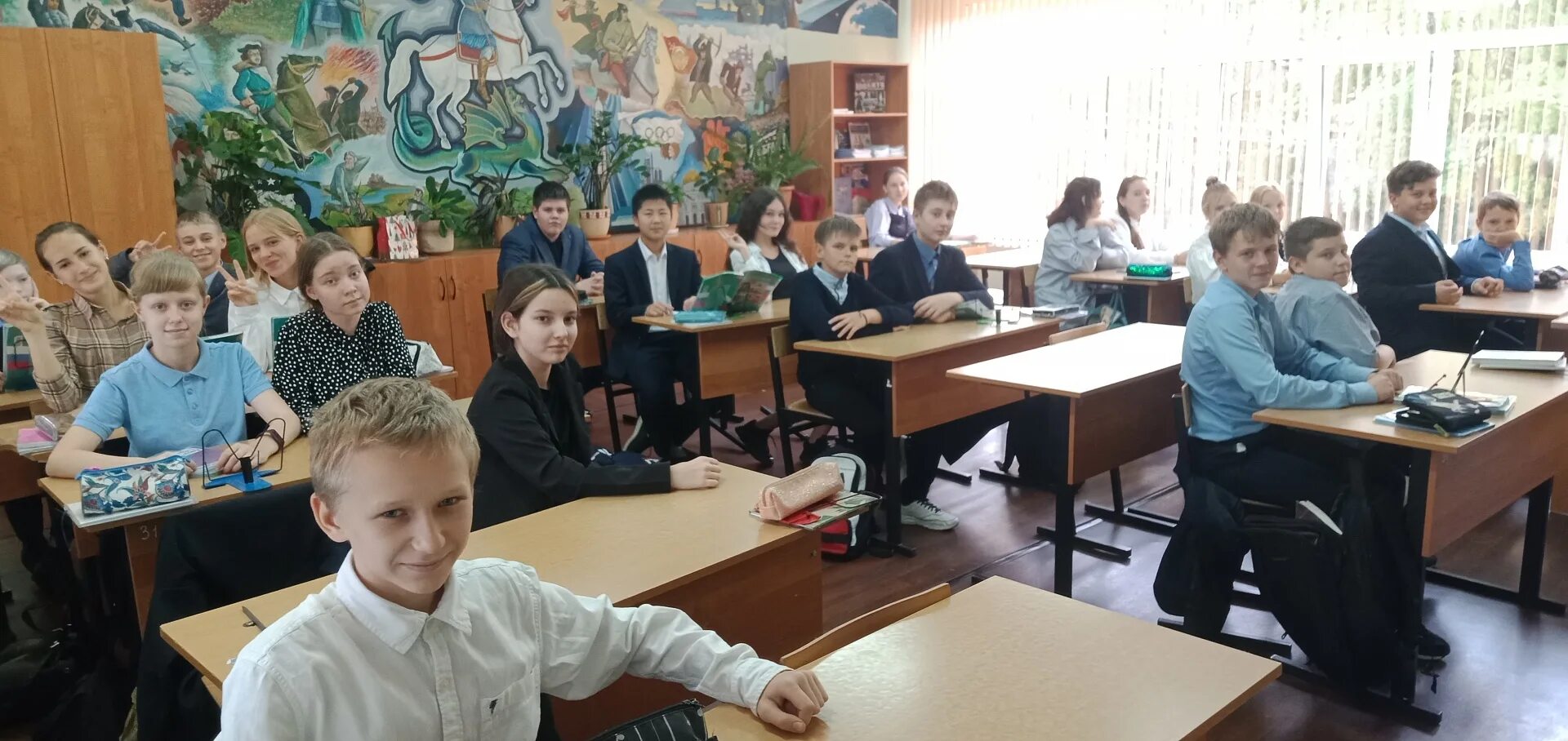 Ильина ольга игоревна воскресенск москворецкая гимназия. Директор москворецкой гимназии. Москворецкая гимназия. Школа моу москворецкая гимназия воскресенск. Директор москворецкой гимназии.