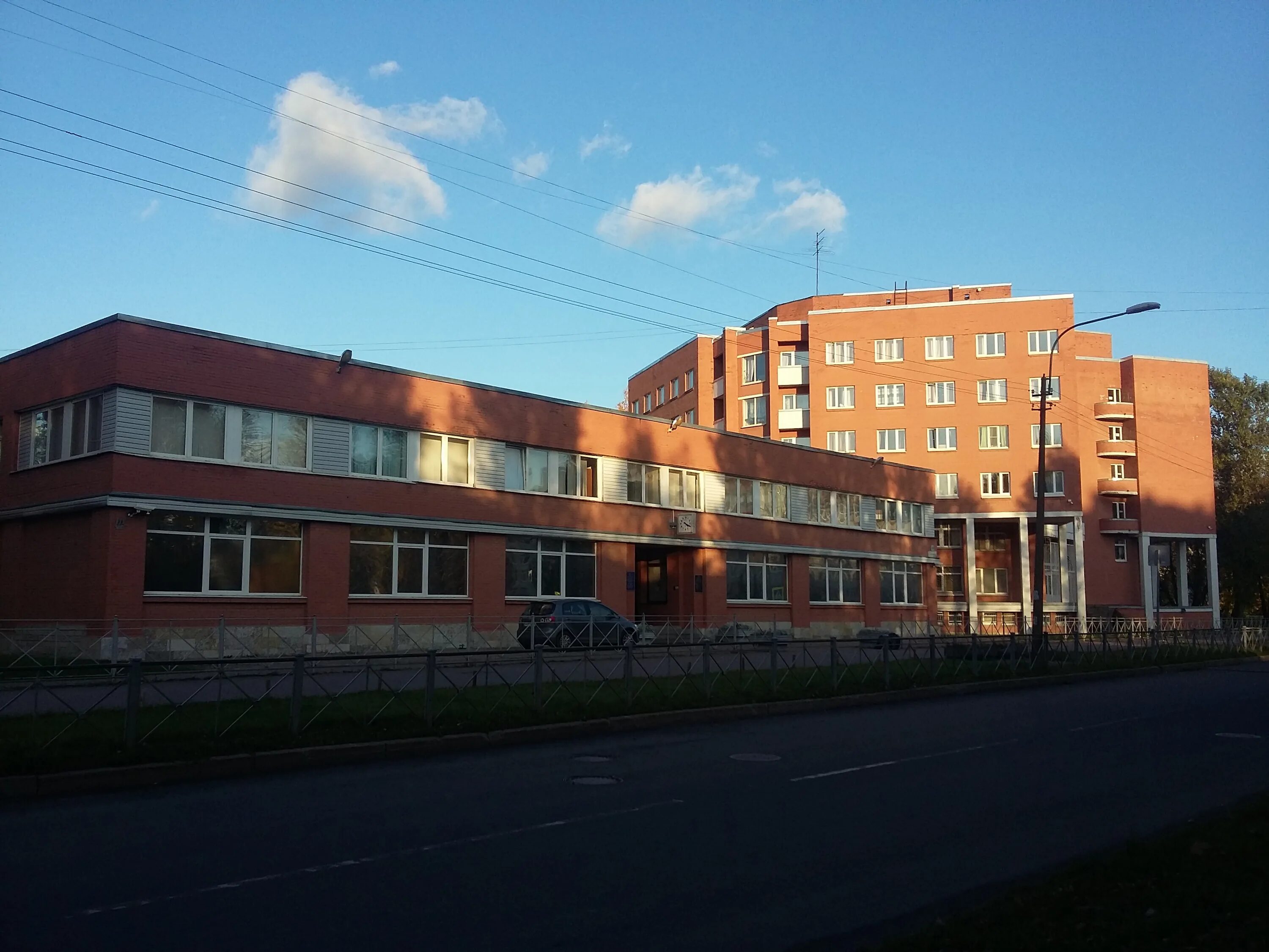 Училище олимпийского резерва 1 петербург. Колледж олимпийского резерва № 1. Училище олимпийского резерва 1 санкт-петербург общежитие. Уор 1. Училище олимпийского резерва 1 санкт-петербург общежитие.