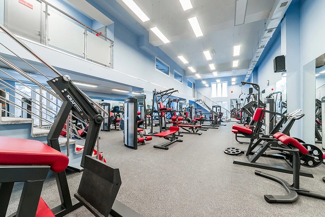 Теорема спорта щербинка. Щербинка спорт. Фитнес лэнд наро-фоминск. Фитнес холл в щербинке. Одежда для занятий кроссфитом.