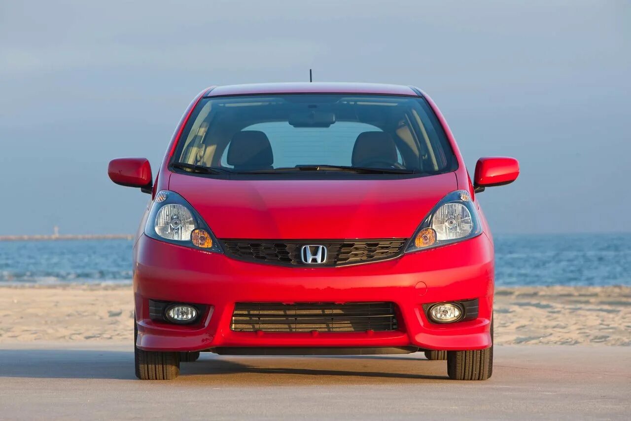 Honda Fit 2. Honda Fit 2012. Honda Fit Sport 2012. Honda Fit 1 поколение. Www honda ru