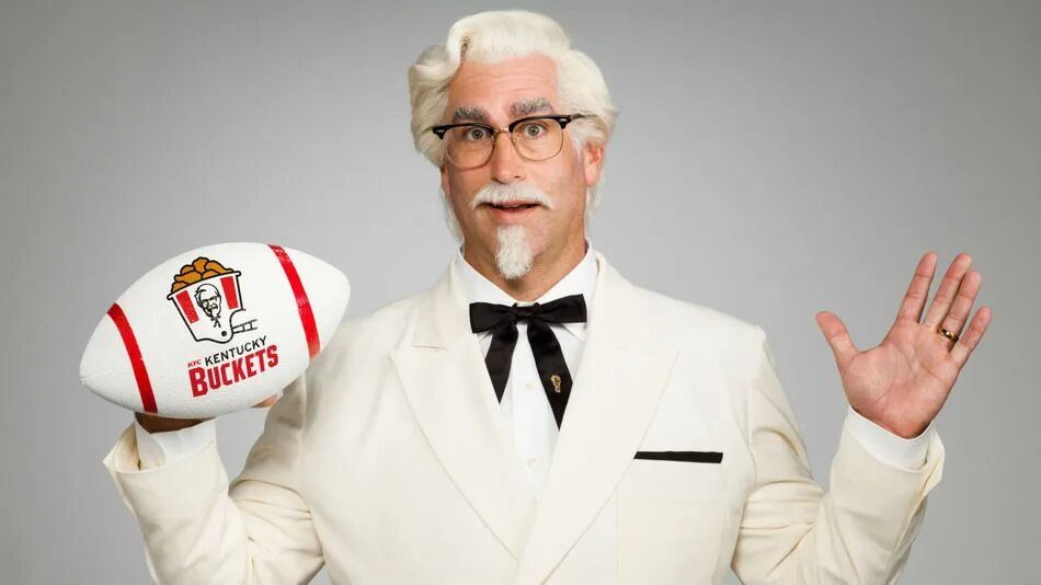 Создатель kfc. Харланд сандерс. kfc полковник сандерс. дэвид сандерс. берни сандерс кфс.