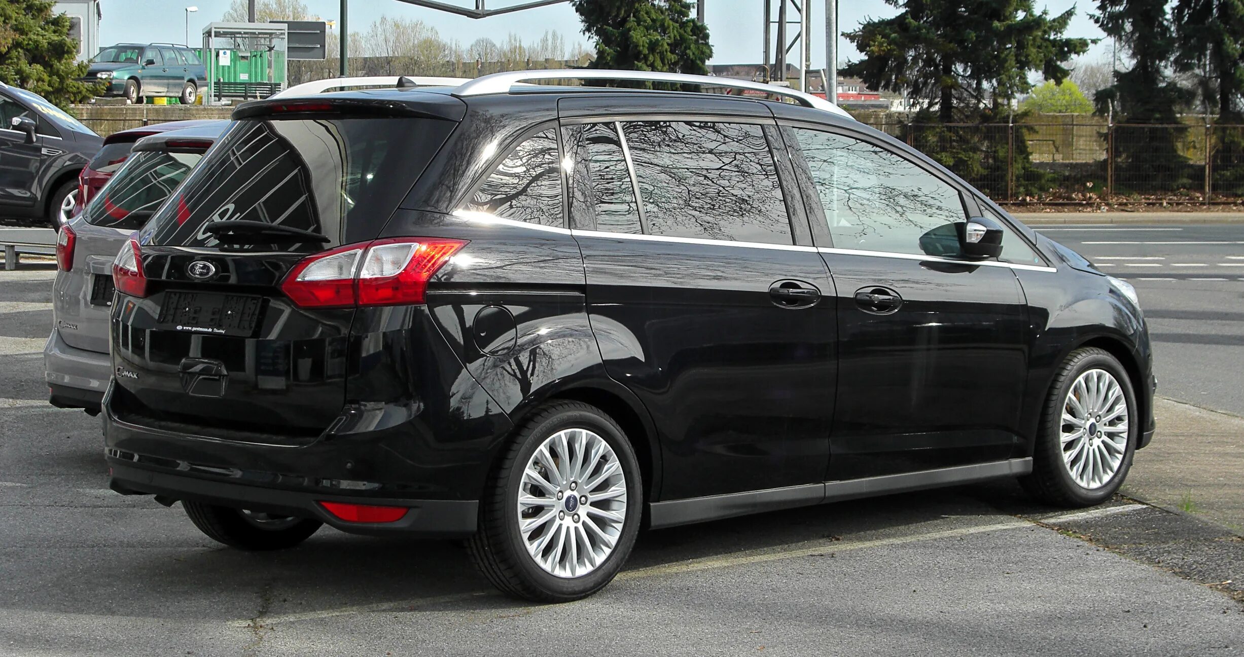Titanium 2.0. Ford c max 2011. ford grand c-max 2.0 2011. форд гранд си макс 2011. ford grand c-max.