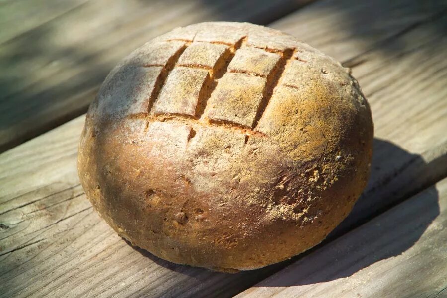 Хлеб в древности. Пасхальный хлеб Артос. Древний хлеб. Древнегреческий хлеб. Хлеб в древней Греции.