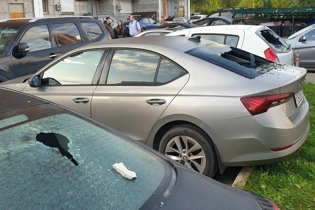 Взрыв БПЛА В Красногорске. Беспилотник в Красногорске. Момент подрыва БПЛА. Взрывы беспилотников в Орле 14.03.2024.