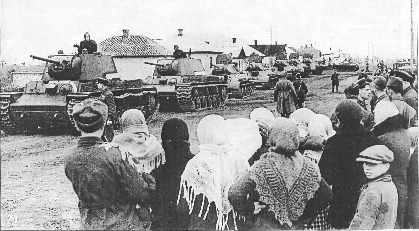 Окружение войск под харьковом. Битва под харьковом 1942. харьков май 1942. наступление немцев харьков 1942. харьков 1942 год.
