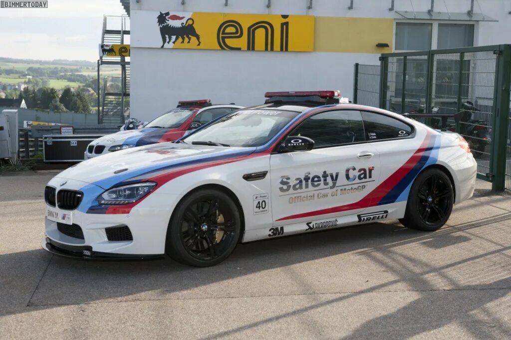 My f car. Renault safety car. f1 safety car наклейки. все safety car f1. safety car official.
