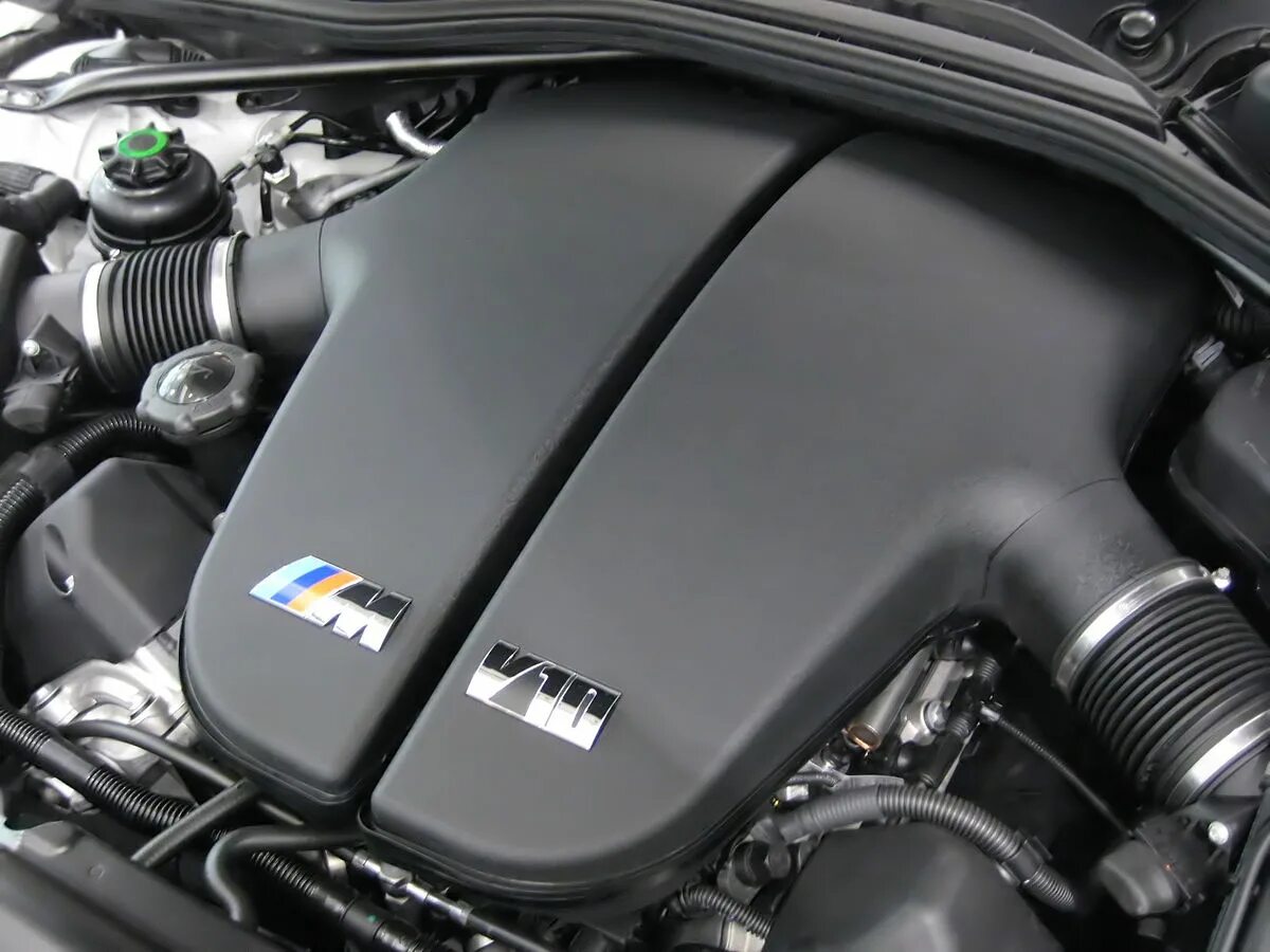 BMW s85b50. V10 BMW m5 мотор. BMW v10 s85b50. S85 BMW мотор. Е60 какие моторы