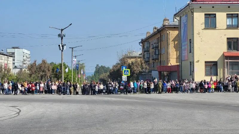 площадь ленина 2023. елка на площади ленина воронеж 2022. площадь имени ленина хабаровск. елка на площади ленина воронеж 2022. колывань ленин мозаика.