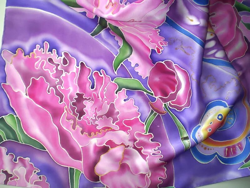 Баскаев батик. Наталья безвуляк батик. Батика интернет. Батик платки хундертвассер. Батика интернет.