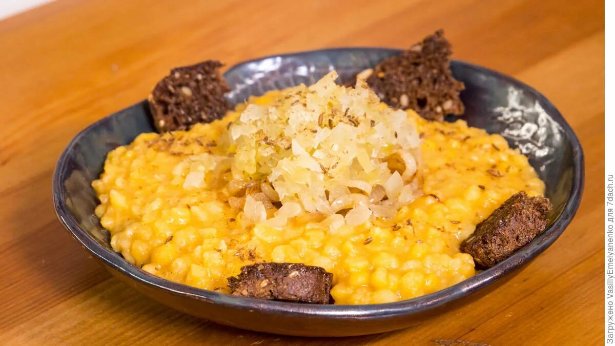 Шпик каша. Рецептура гороховой каши. Гороховая каша. Горошница. Горох с мясом.