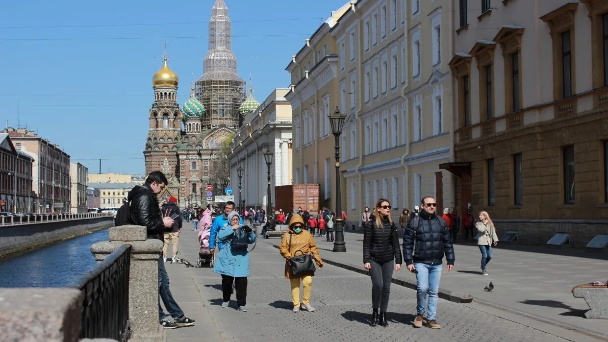 Поступать ли в петербург