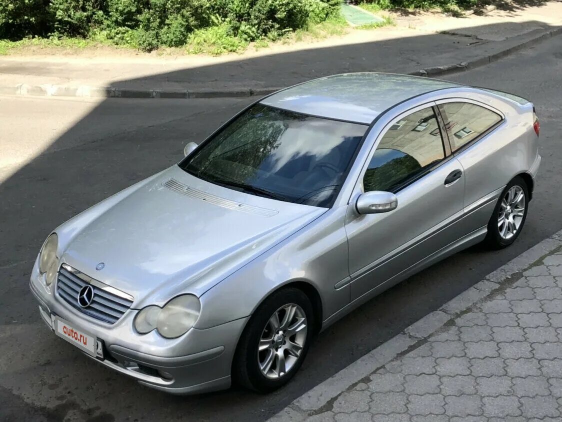 Мерседес 2005 купить. Mercedes-Benz c-класс II (w203). Mercedes Benz w203 хэтчбек. Мерседес w203 2001. Mercedes-Benz c-class 2001.