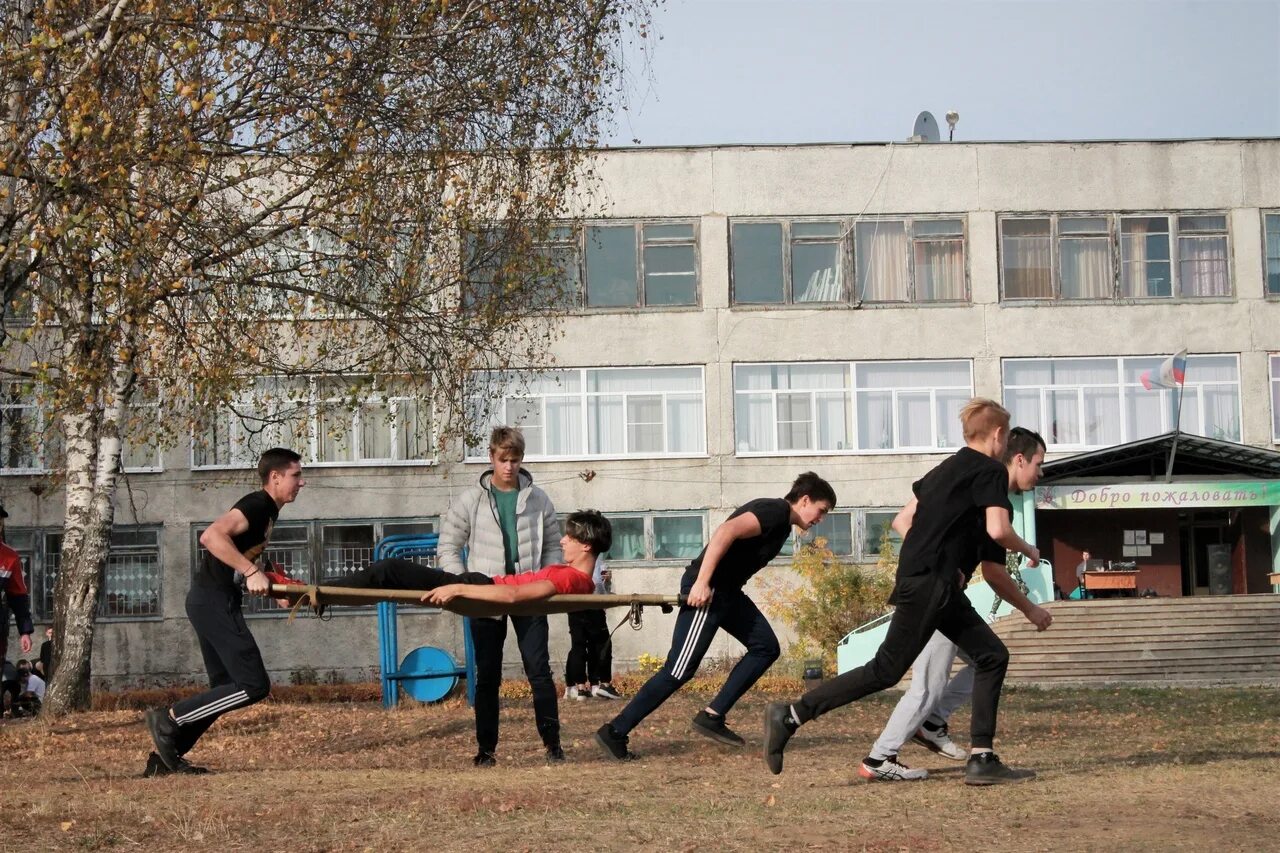 Прогноз погоды в гусь хрустальном на 10. Школа 1 гусь-хрустальный. дюсш гусь хрустальный. 10 школа гусь хрустальный. 14 школа гусь хрустальный.