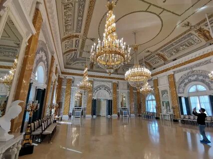 Экскурсия в константиновском дворце