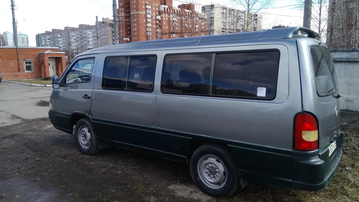 Саньенг Истана. Мерседес Истана 1998. Истана 1999. SSANGYONG Istana (мест: 14). Купить саньенг истану