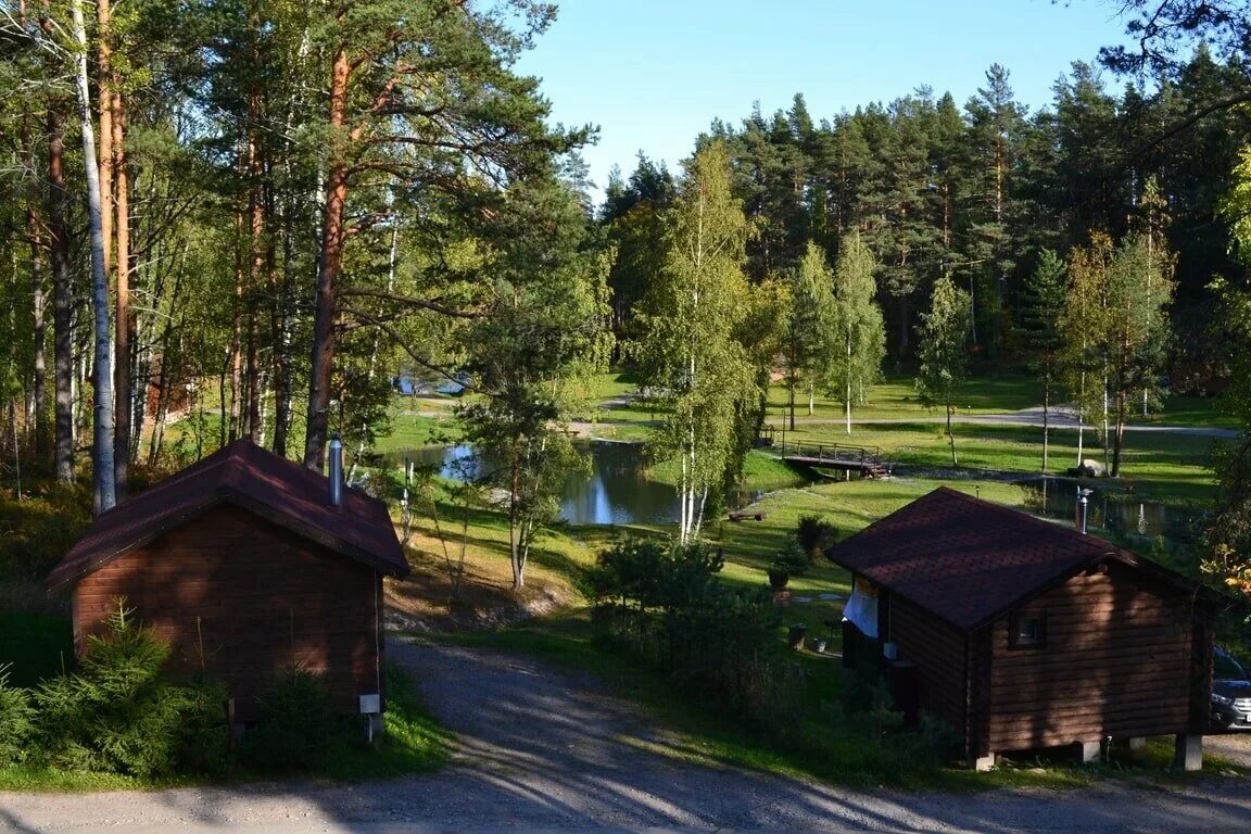 Карелия снять домик. Поселок Лумиваара Карелия. Лумиваара, посёлок Харвиа. Турбаза Лена Лумиваара. Лумиваара база отдыха.