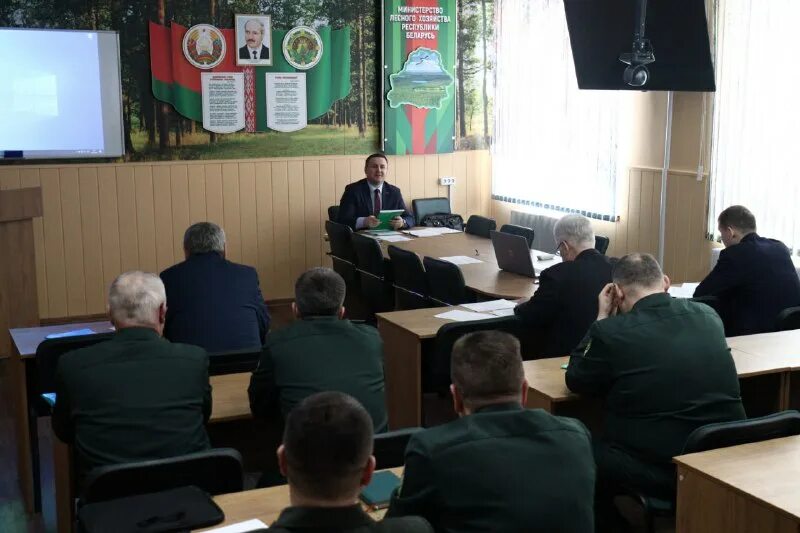 учебный центр минфин. центр повышения квалификации работников лесного хозяйства ждановичи. центр повышения квалификации лесного хозяйства. повышение квалификации работников лесного хозяйства это. ипклх сидв '03.