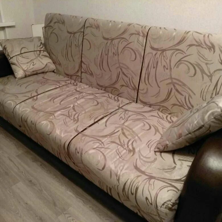 Диван б/у в хорошем состоянии - купить в Химках, цена 1 руб., продано 12 апреля 