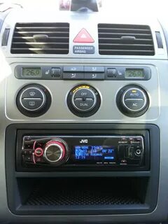 Volkswagen touran магнитола