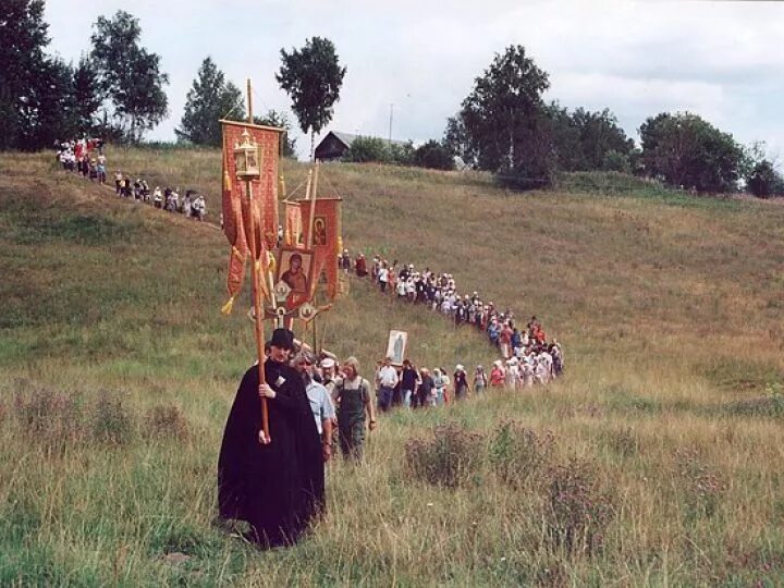 Пилигрим паломническая. Иринарховский крестный ход. Православное паломничество. Паломники на Руси. Паломники живопись.