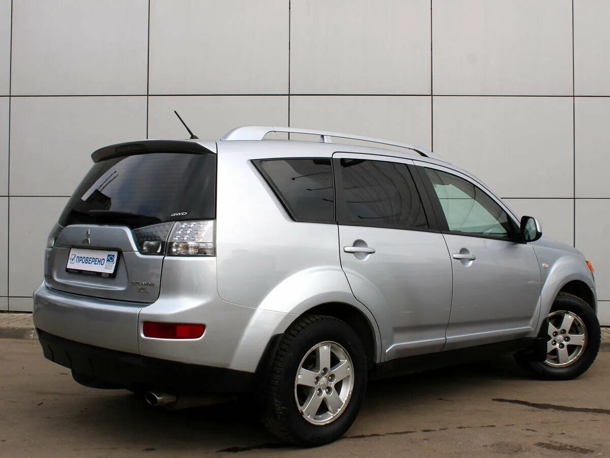 митсубиши аутлендер 2008. Mitsubishi outlander 2. Outlander xl 2007 2. мицубиси 2 4 литра. Mitsubishi outlander 2007.