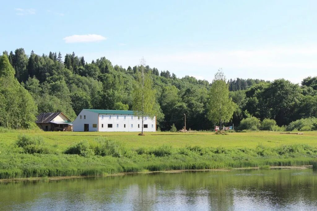 Купить дом в вишере новгородской области. База отдыха Мста Новгородская область. База уютный берег Новгородская область. Топорок Тверская область. Топорок Кимрский район.