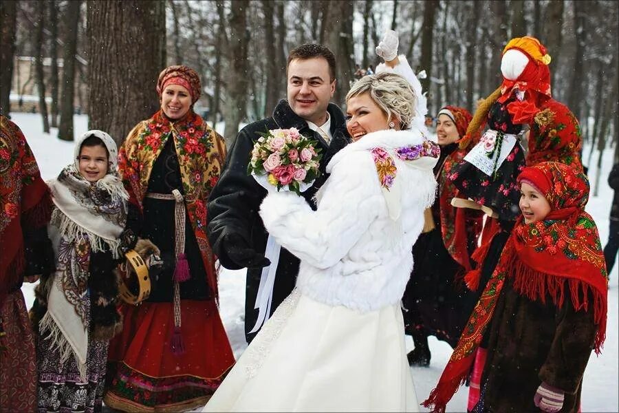Традиция образа. Свадьба в традиционном русском стиле. Свадьба в русском народном стиле зимой. Гуляния в русском стиле свадьбы. Свадьба на Масленицу.
